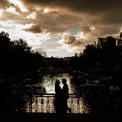 Trouwfotograaf Amsterdam Loveshoot in Amsterdam en Zaanse Schans | Arun en Shika